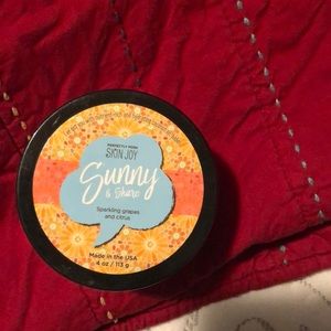 Perfectly posh coconut oil
